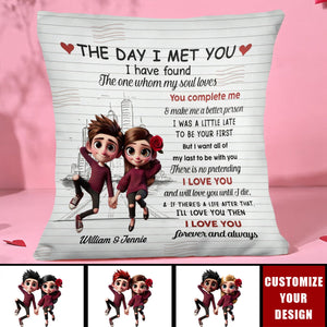 Rose Couple - Personalized Pillow - Valentine's Day Gift for her, Gift for him