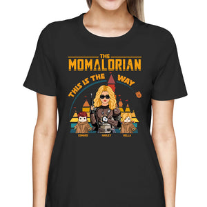 The Momalorian This Is The Way - Personalized T-shirt For Mom Dad/Grandma Grandpa
