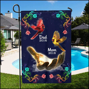 Memorial Flying Cardinals Family Loss Custom Names Garden Flag Gift for your loved one HTN13APR23XT2