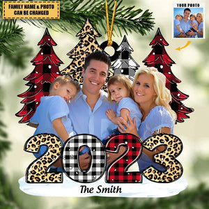Customized Your Photo Mica Ornament - Family 2023 Christmas Gift